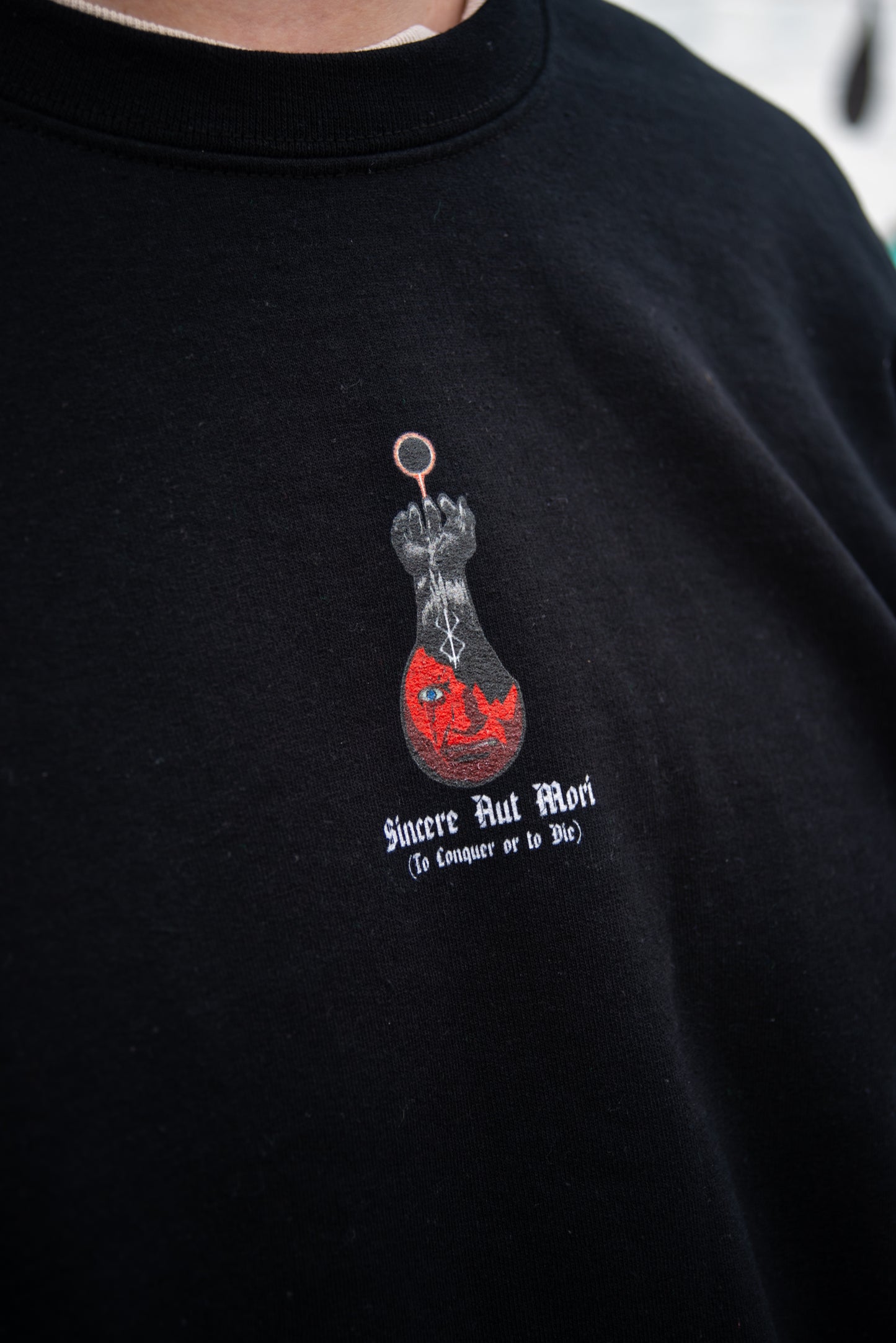 "To Conquer Or To Die" Crew Neck / Berserk